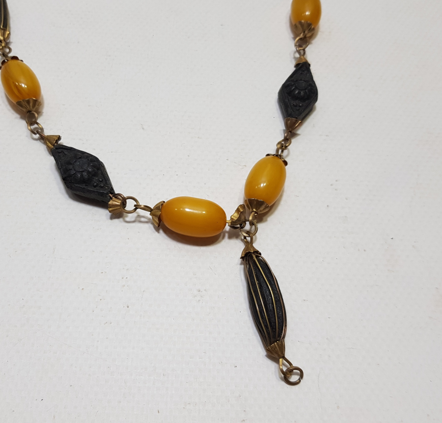 OSMANLI DÖNEMİ ÇOK NADİR MİSKİ AMBER KADIN KOLYESİ