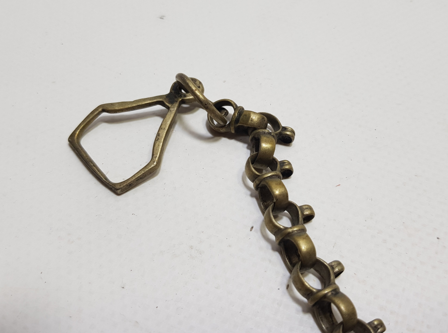 OSMANLI DÖNEMİ NADİR FORMDA PİRİOR CEP SAATİ KÖSTEĞİ