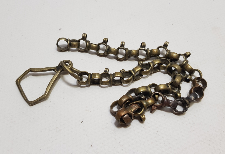 OSMANLI DÖNEMİ NADİR FORMDA PİRİOR CEP SAATİ KÖSTEĞİ