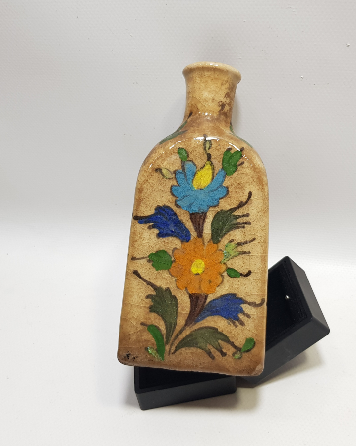 ÜZERİ KUŞ FİGÜRLÜ OSMANLI DÖNEMİ EL BOYAMA ÇOK NADİR ECZACI ŞİŞESİ