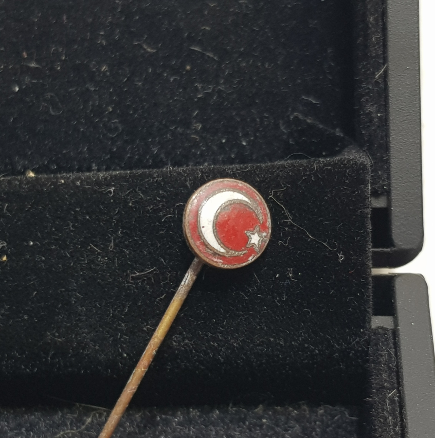 ÜZERİ MİNELİ OSMANLI DÖNEMİ MÜDAFA-İ MİLLİ CEMİYETİ AY YILDIZLI ROZET