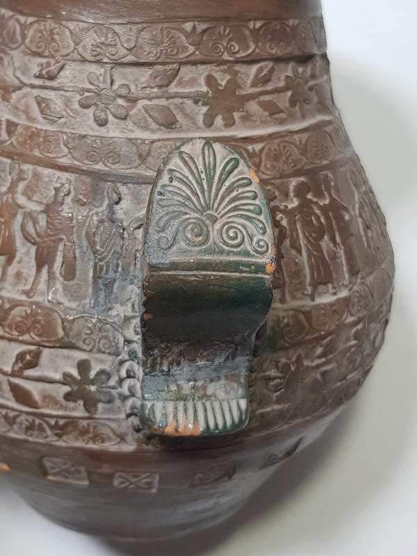 ANTİKA YUNAN TESTİSİ