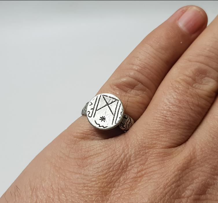 OSMANLI DÖNEMİ OĞUZ TÜRKLERİ BEĞDİLİ BOYUNA AİT ÇOK NADİR GÜMÜŞ YÜZÜK