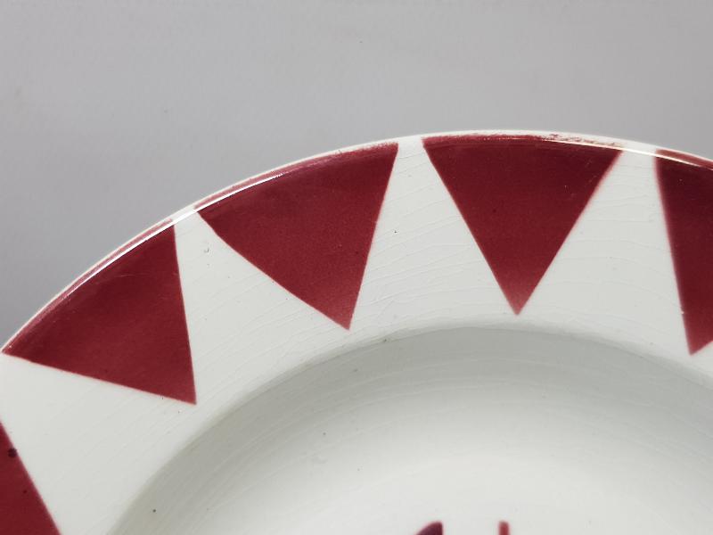 2. MEŞRUTİYET DÖNEMİ AY YILDIZ BAYRAKLARLA SÜSLÜ PORSELEN TABAK