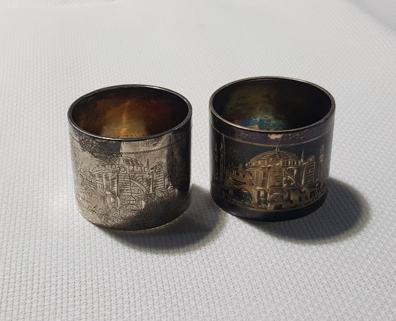 OSMANLI DÖNEMİ BİR ÇİFT AYASOFYA CAMİİ RESİMLİ NADİR GÜMÜŞ PEÇETELİK