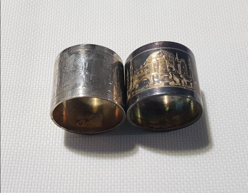 OSMANLI DÖNEMİ BİR ÇİFT AYASOFYA CAMİİ RESİMLİ NADİR GÜMÜŞ PEÇETELİK