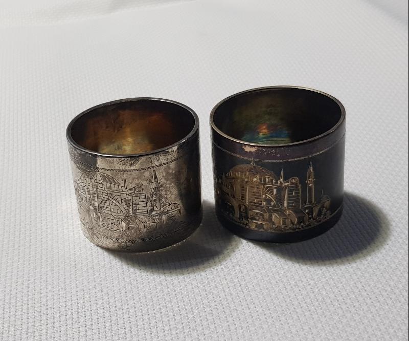 OSMANLI DÖNEMİ BİR ÇİFT AYASOFYA CAMİİ RESİMLİ NADİR GÜMÜŞ PEÇETELİK