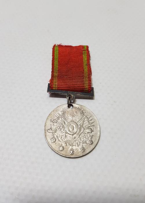 OSMANLI GÜMÜŞ LİYAKAT MADALYASI