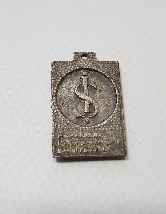 TÜRKİYE İŞ BANKASI ANAHTARLIK LOTU