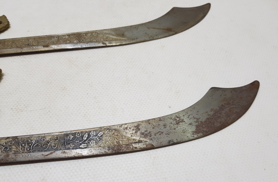 KABARTMA İŞÇİLİKLİ ANTİKA AVRUPA YAPIMI ÇİFT ZARF AÇACAĞI