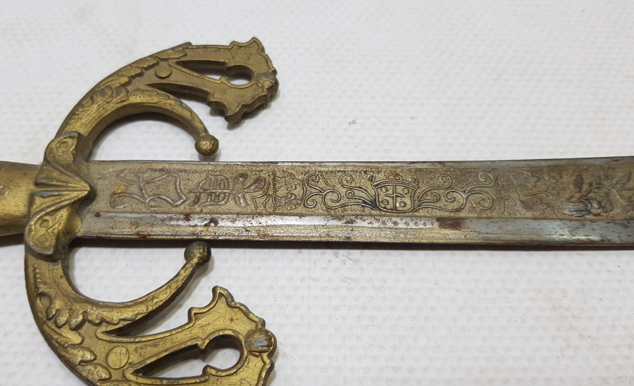 KABARTMA İŞÇİLİKLİ ANTİKA AVRUPA YAPIMI ÇİFT ZARF AÇACAĞI