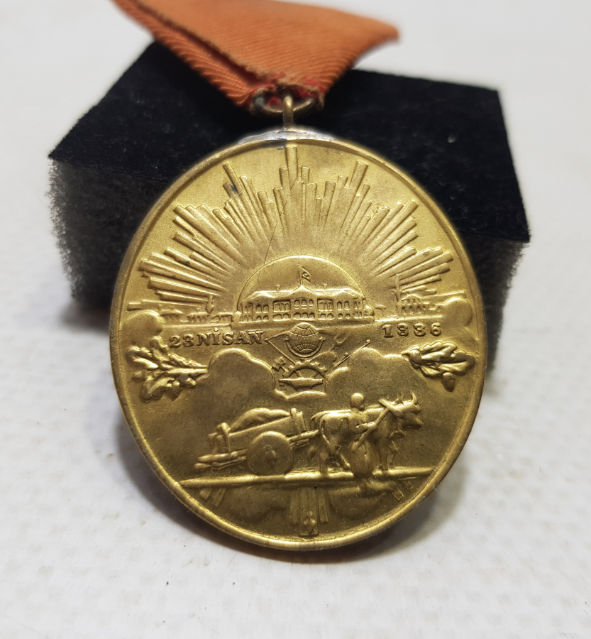 ORJİNAL ASKISIYLA ÇİLKONDİSYONDA İSTİKLAL SAVAŞI MADALYASI - İSTİKLAL MADALYASI