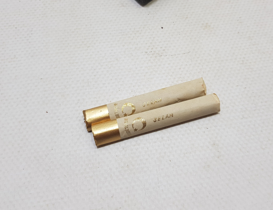 OSMANLI DÖNEMİ ALTIN VARAKLI KAĞITLI 2 ADET SİGARA