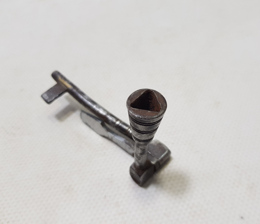 OSMANLI DÖNEMİ ÇOK NADİR KOMPARTMAN ANAHTARLARI