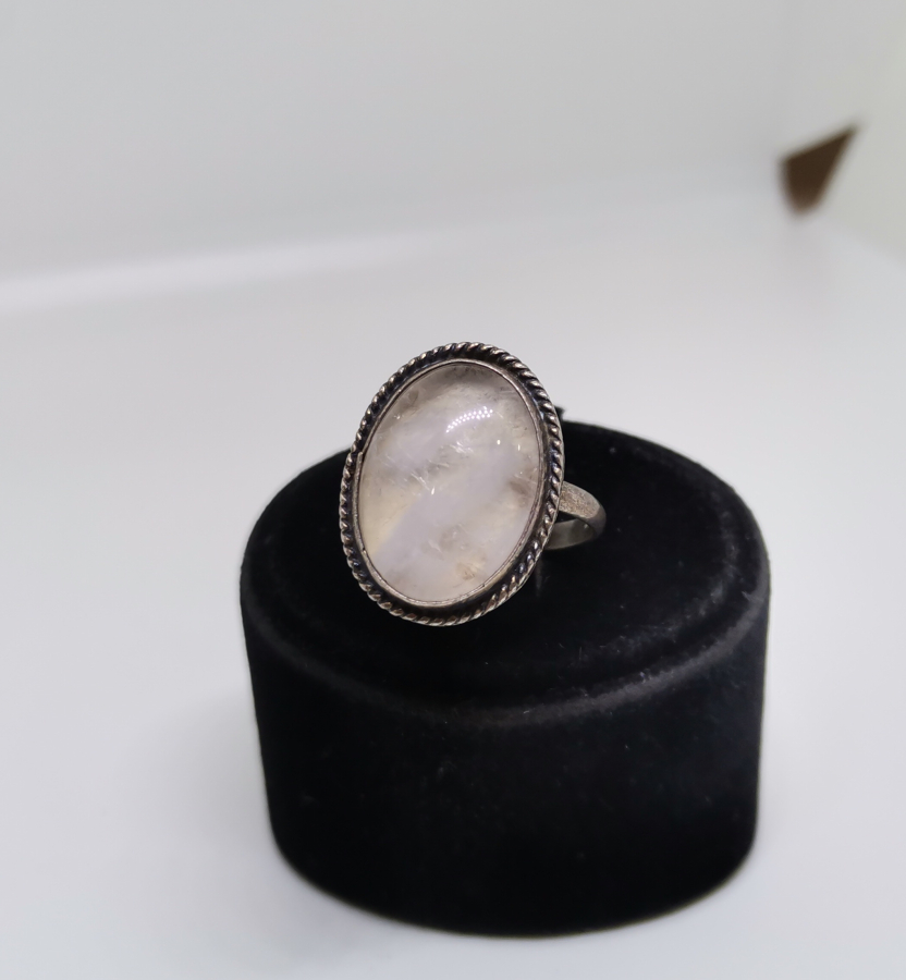 ÖZEL YAPIM DUMANLI KUVARS TAŞLI GÜMÜŞ YÜZÜK