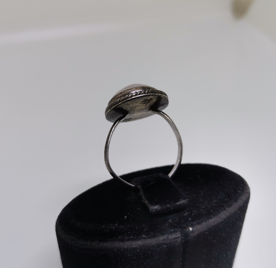 ÖZEL YAPIM DUMANLI KUVARS TAŞLI GÜMÜŞ YÜZÜK