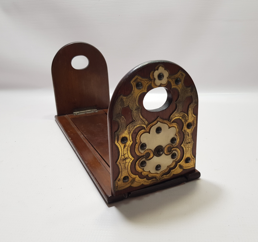 OSMANLI DÖNEMİ AHŞAP ÜZERİ ALTIN VARAKLI METAL VE FİLDİŞİ APLİKLİ ÇOK NADİR MASA ÜSTÜ KİTAPLIĞI