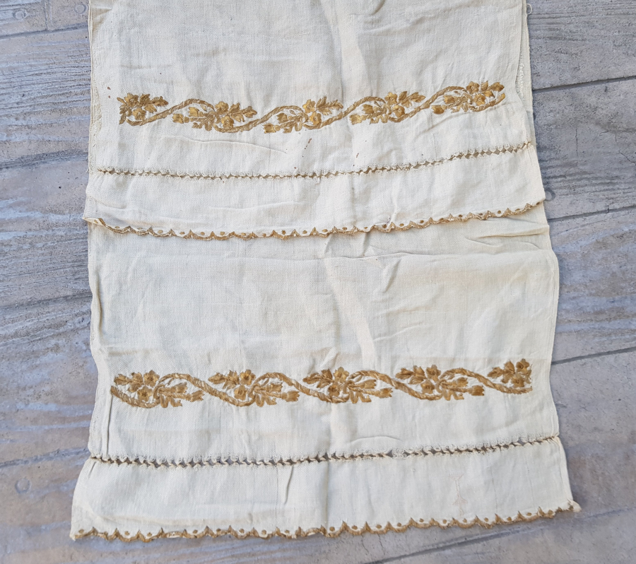 OSMANLI DÖNEMİ ALTIN SIRMA İŞÇİLİKLİ EL İŞİ BURSA YAĞLIK