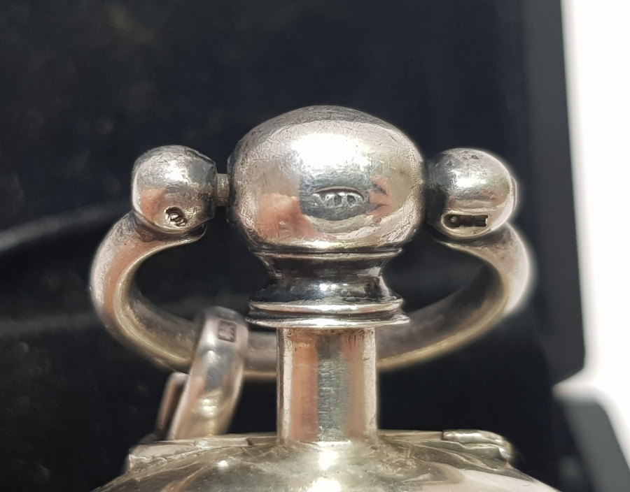 1800 BAŞLARI İNGİLİZ PRİOR CEP SAATİ