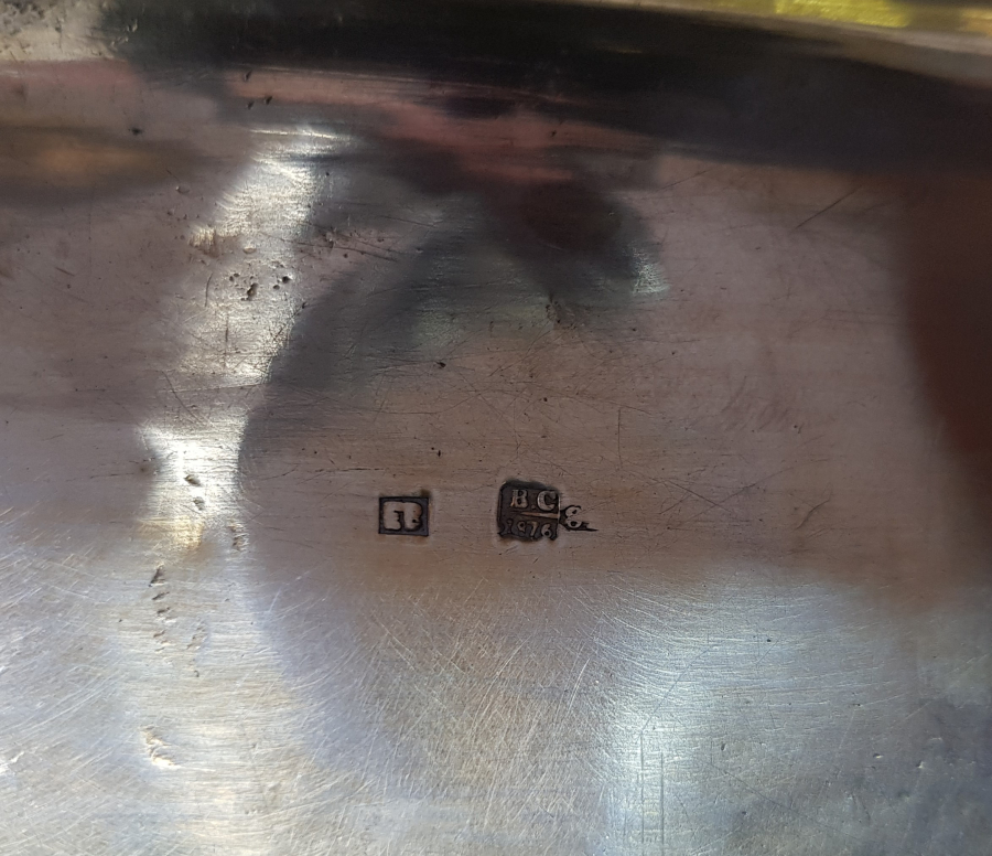 KREMLİN SARAYI GÖRSELLİ VE 1876 TARİHLİ SAVATLI RUS GÜMÜŞ TÜTÜN TABAKASI