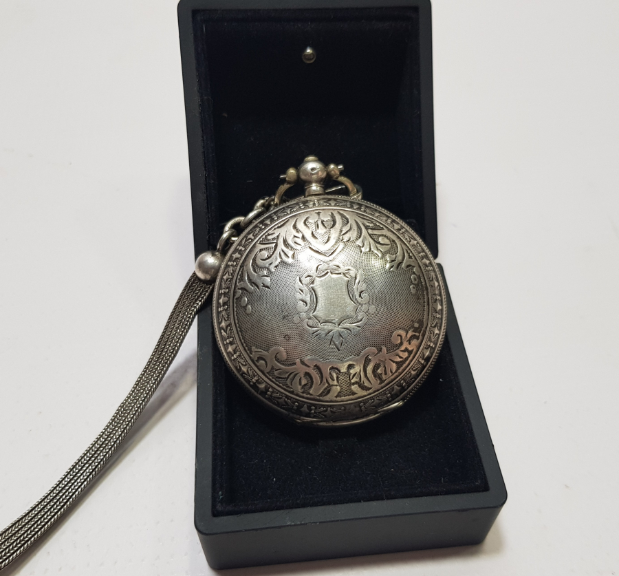 ORJİNAL KÖSTEĞİ İLE GÜMÜŞ KASA OSMANLI DÖNEMİ DENT LONDON CEP SAATİ