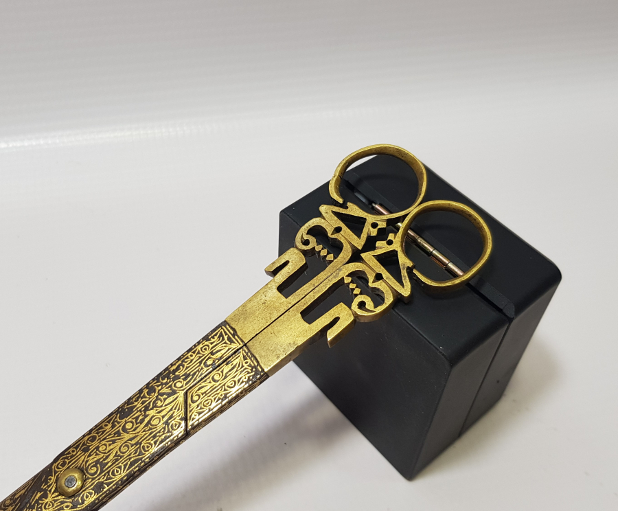 OSMANLI DÖNEMİ TAMAMI ALTIN ÇAKMA İŞÇİLİKLİ ÇOK NADİR HATTAT MAKASI