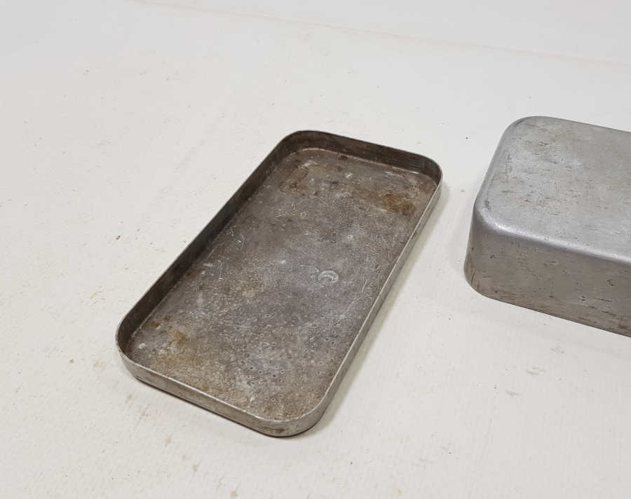 1. DÜNYA SAVAŞI DÖNEMİ 10. SAHRA KOĞUŞU YAZILI ÇOK NADİR TIBBİ ALET KUTUSU