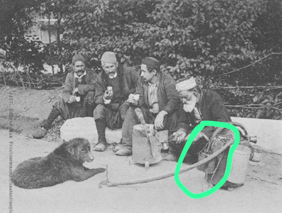 OSMANLI DÖNEMİ NADİR FORM VE BOYDA SEYYAR KAHVE SATICISI DEĞİRMENİ