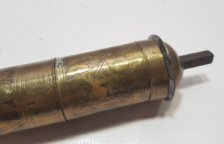 ÜZERİ İŞLEMELİ OSMANLI DÖNEMİ BOSNA KAHVE DEĞİRMENİ