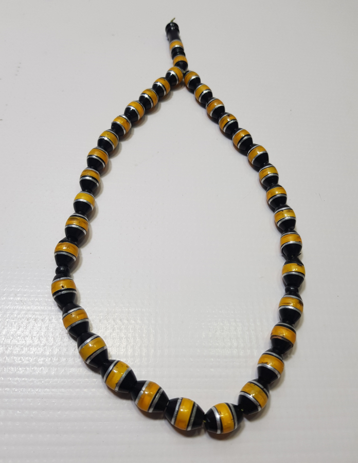 OLTU TAŞI ÜZERİ KEHRİBAR VE GÜMÜŞ ÇAKMA TESPİH