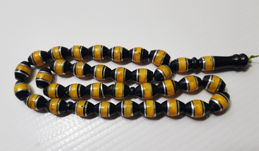 OLTU TAŞI ÜZERİ KEHRİBAR VE GÜMÜŞ ÇAKMA TESPİH