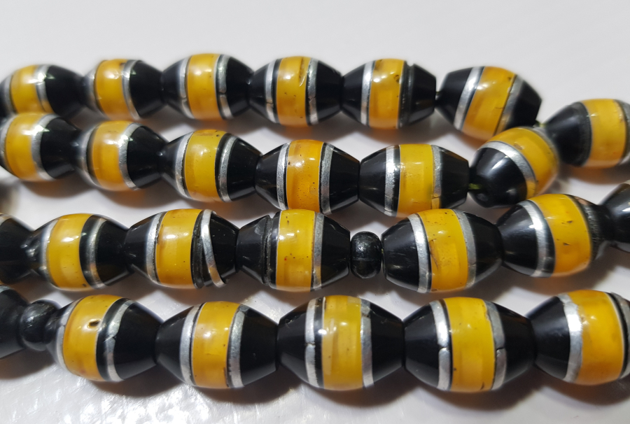 OLTU TAŞI ÜZERİ KEHRİBAR VE GÜMÜŞ ÇAKMA TESPİH