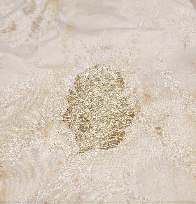 OSMANLI DÖNEMİ ALTIN SIRMA İŞÇİLİKLİ NİŞAN ELBİSESİ