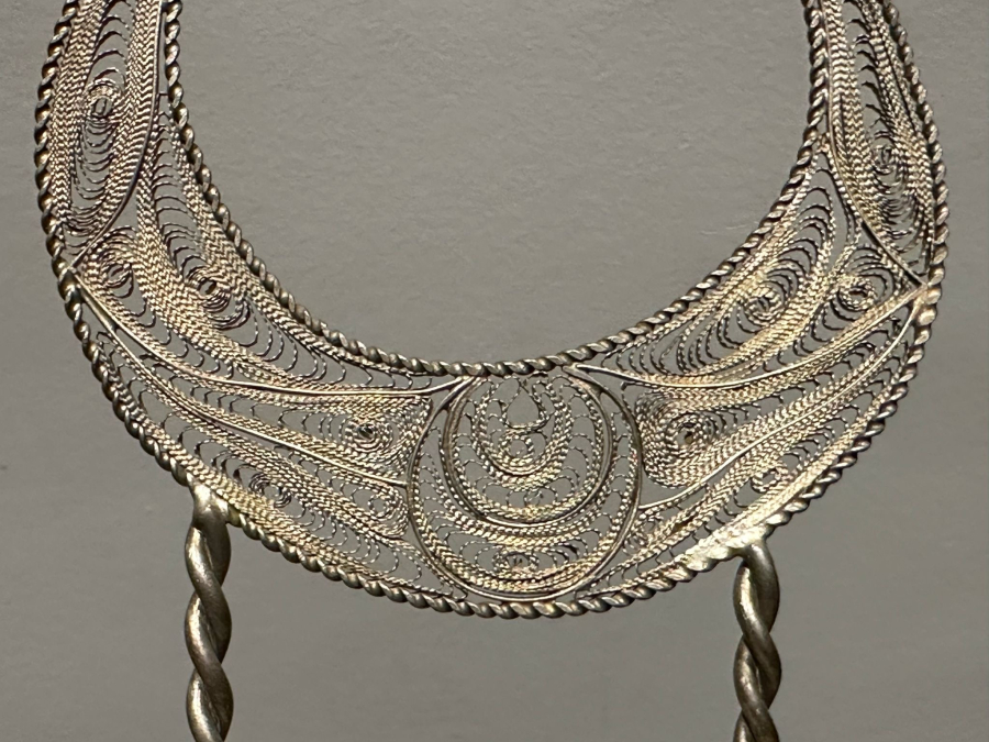 ESKİ MARDİN SÜRYANİ İŞİ AY YILDIZ FORMLU TELKARİ MASA ÜSTÜ OBJESİ