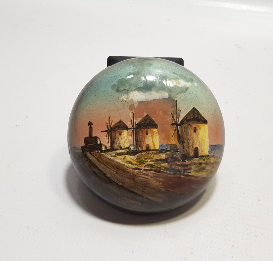 OSMANLI DÖNEMİ ÇOK NADİR KÜTAHYA DAN MÜBADELEYLE YUNANİSTANA GİTMİŞ RUMLAR TARAFINDAN YAPILMIŞ KAPAKLI KUTU