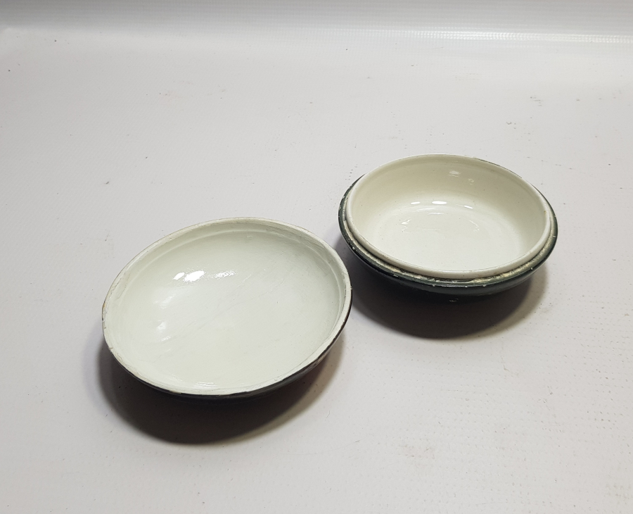 OSMANLI DÖNEMİ ÇOK NADİR KÜTAHYA DAN MÜBADELEYLE YUNANİSTANA GİTMİŞ RUMLAR TARAFINDAN YAPILMIŞ KAPAKLI KUTU