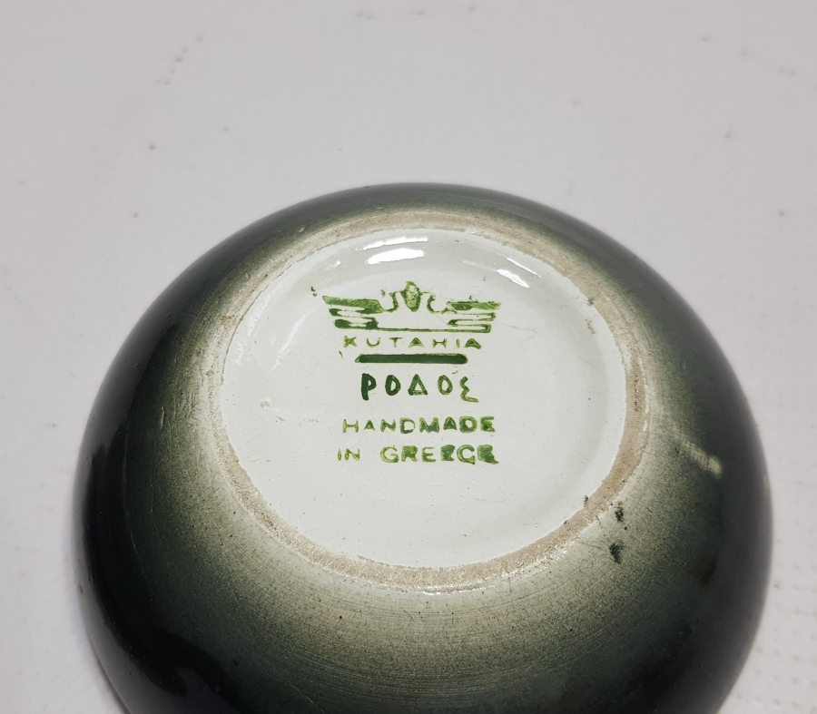 OSMANLI DÖNEMİ ÇOK NADİR KÜTAHYA DAN MÜBADELEYLE YUNANİSTANA GİTMİŞ RUMLAR TARAFINDAN YAPILMIŞ KAPAKLI KUTU