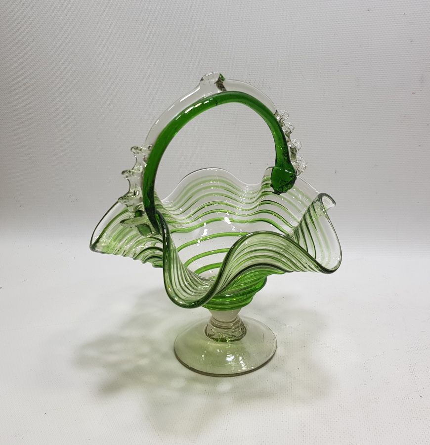 ÜFLEME CAMDAN MAMUL KOPARMA İŞÇİLİKLİ ANTİKA BAYRAM ŞEKERLİĞİ