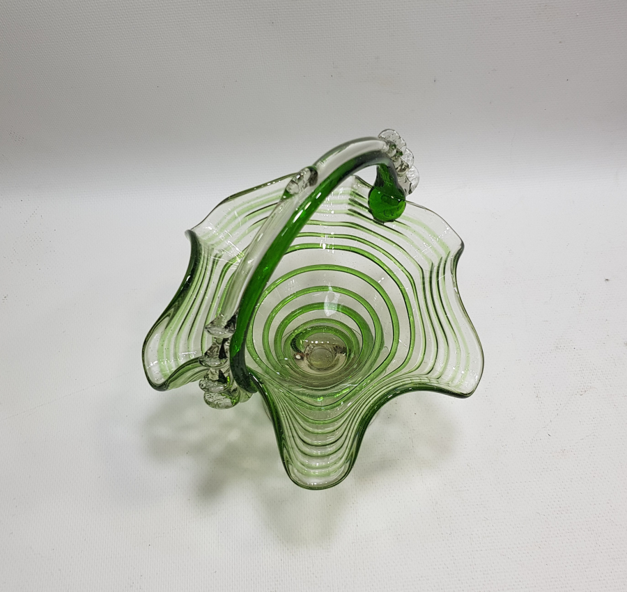 ÜFLEME CAMDAN MAMUL KOPARMA İŞÇİLİKLİ ANTİKA BAYRAM ŞEKERLİĞİ