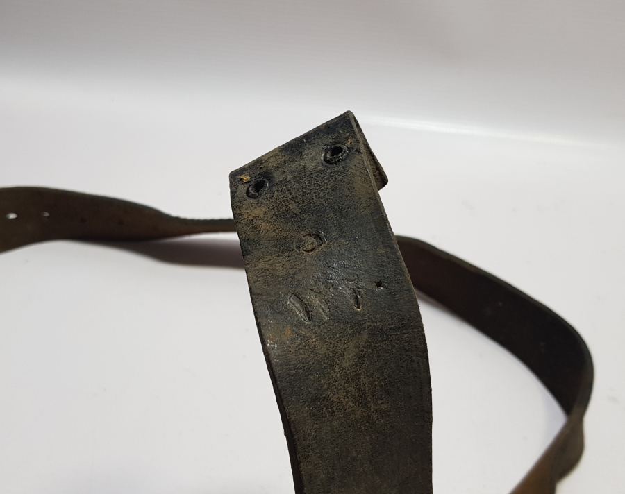 1. DÜNYA SAVAŞI DÖNEMİ ÜZERİ OSMANLICA YAZILI DERİ SUBAY KEMERİ