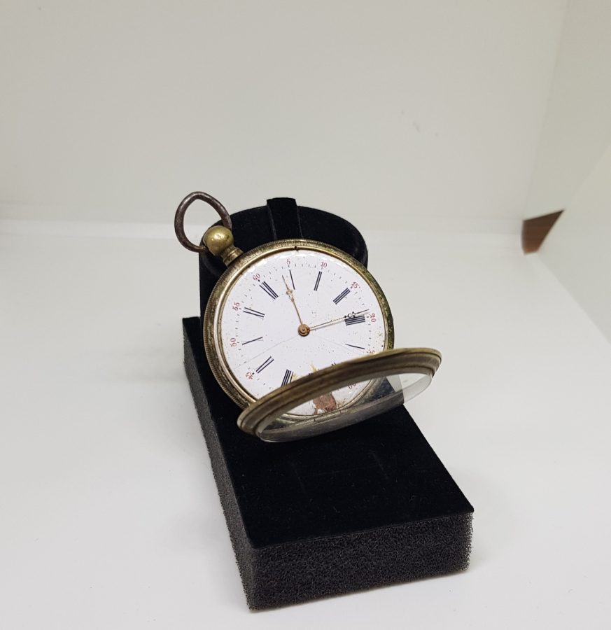 AVCI KASA ARKADAN KURMALI ANTİKA CEP SAATİ