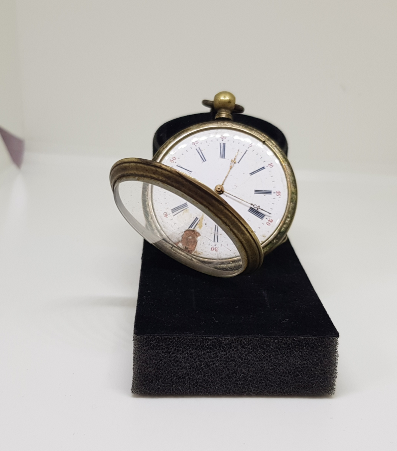 AVCI KASA ARKADAN KURMALI ANTİKA CEP SAATİ