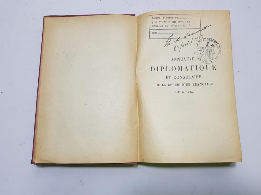 1923 FRANSA'NIN İZMİR KONSOLOSLUĞU KİTABI