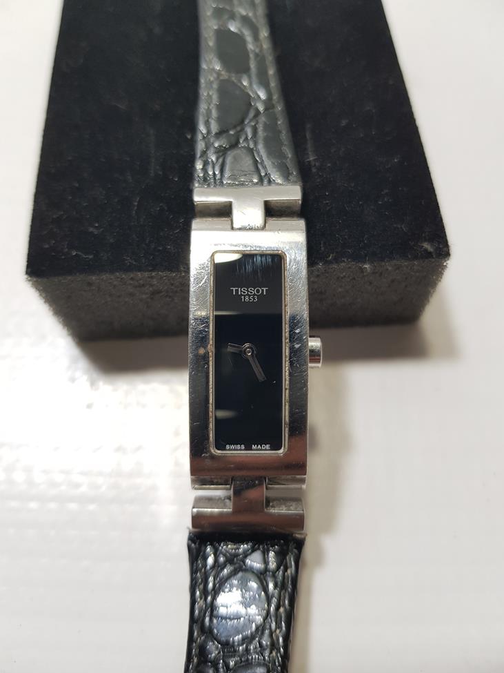 TISSOT MARKA KURMALI BAYAN KOL SAATİ