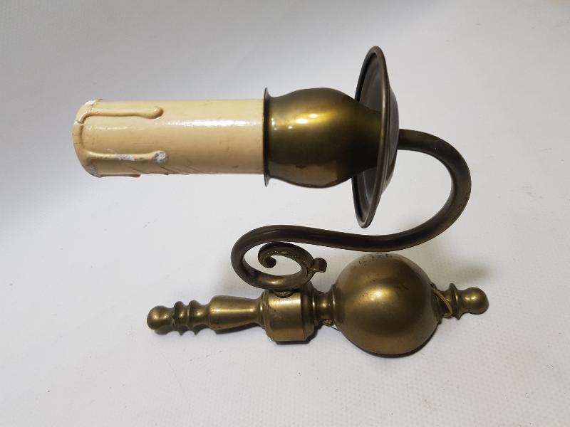 ANTİKA DUVAR ABAJURU