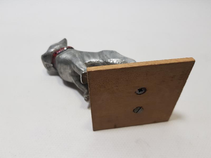 ANTİKA MACK KAMYON AMBLEMİ