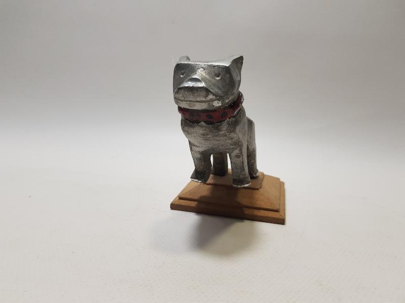 ANTİKA MACK KAMYON AMBLEMİ