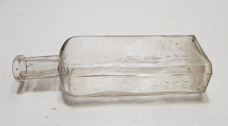 OSMANLICA VE FRANSIZCA YAZILI HASAN KUVVET ŞURUBU ŞİŞESİ