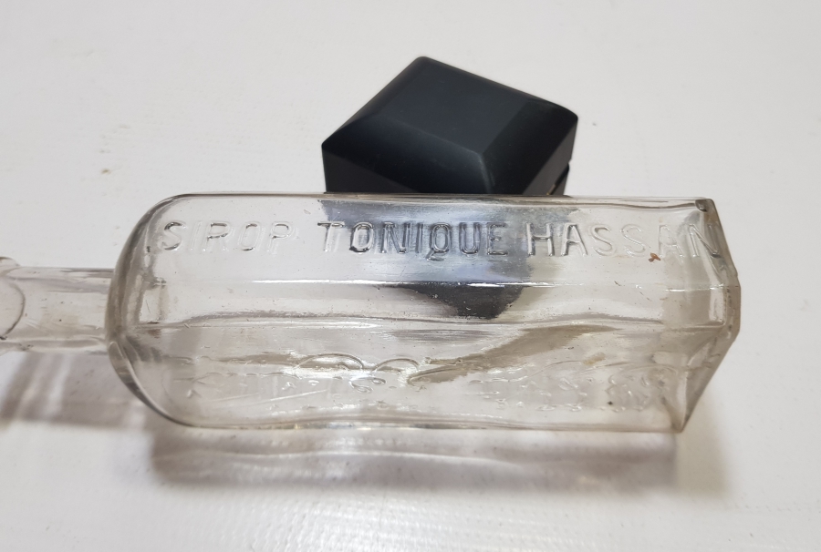 OSMANLICA VE FRANSIZCA YAZILI HASAN KUVVET ŞURUBU ŞİŞESİ