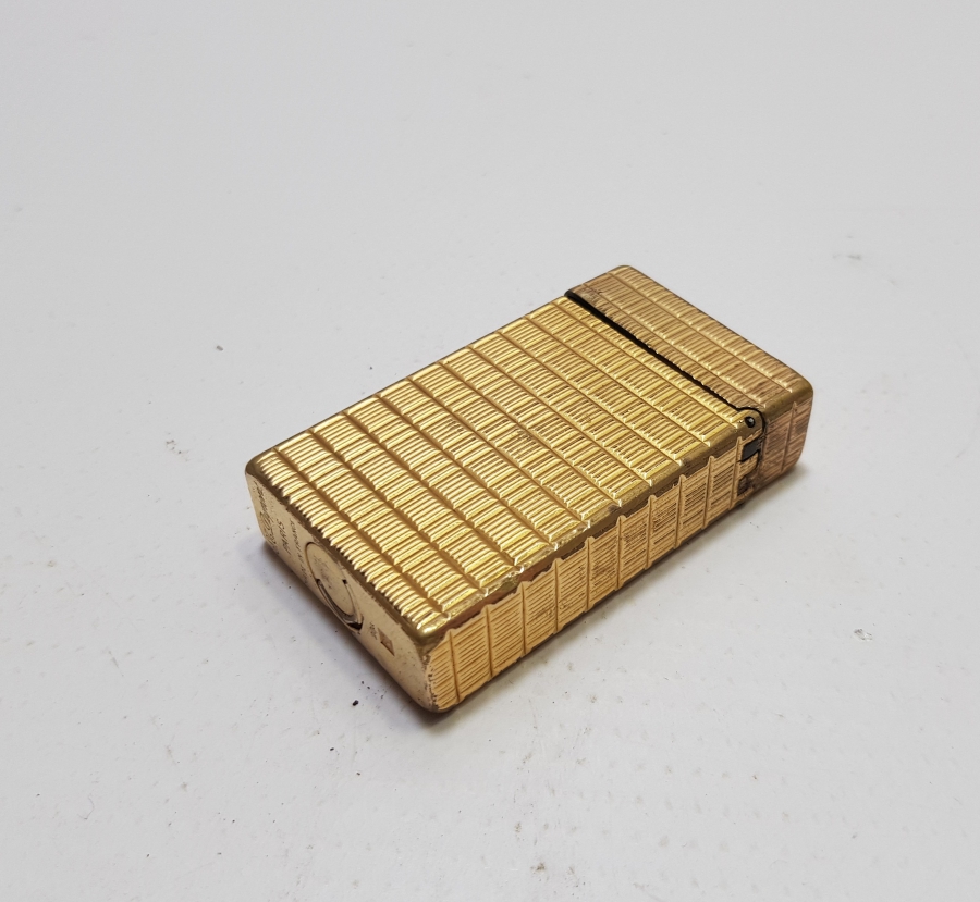 ST DUPONT MARKA ALTIN KAPLAMA ÇAKMAK